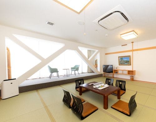 *【山側ファミリー和室（一例）】