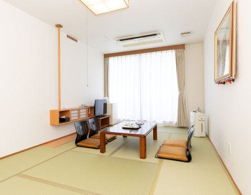 *【山側和室（一例）】