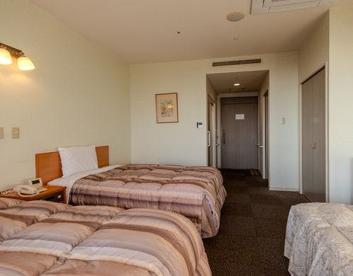 【本館】バリアフリー　窓側向き2