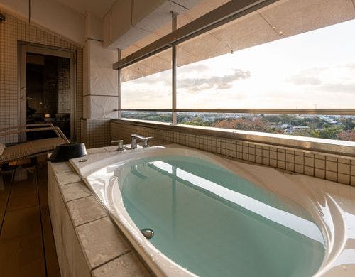 301号室「然」最大4名様までのお部屋です