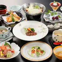 Nikmati hidangan Jepun-Barat Platinum Musim Luruh.