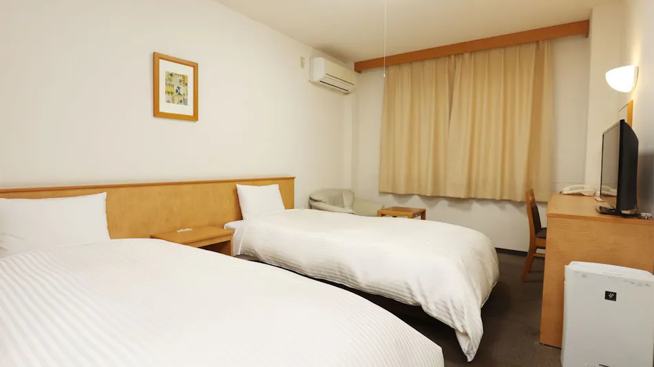 Business Hotel Isesaki Heisei Inn