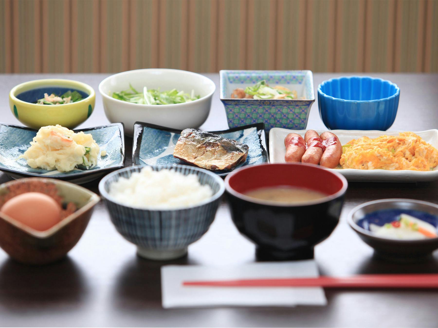 Business Hotel Isesaki Heisei Inn
