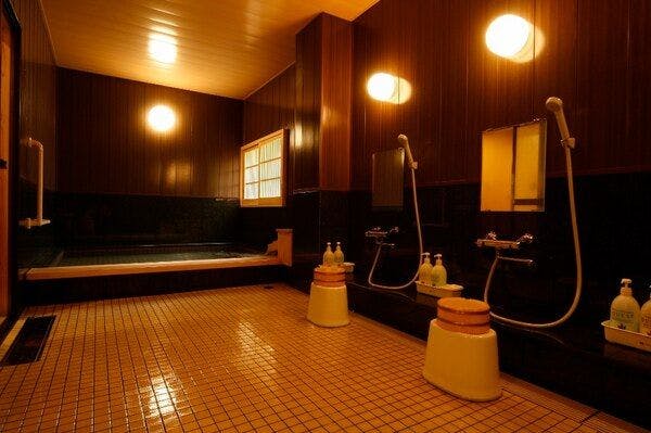 Hana Ryokan Iwatoya