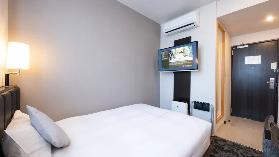 Tabist S. Hyde Park Hotel Koga Station Front