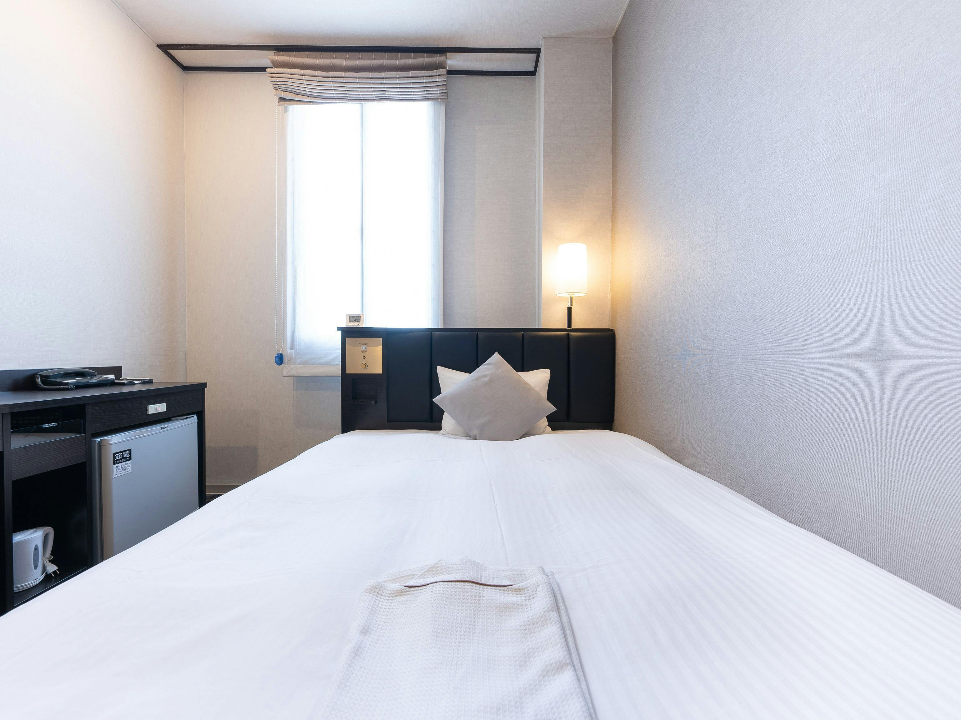 Tabist S. Hyde Park Hotel Koga Station Front