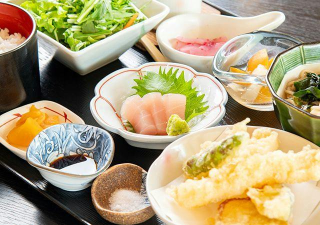 Yoro Onsen Yusen no Sato Hotel Nadeshiko