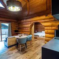 ห้องพักสุดหรูพร้อมอ่างอาบน้ำกลางแจ้ง