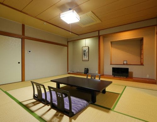 本館和室12畳