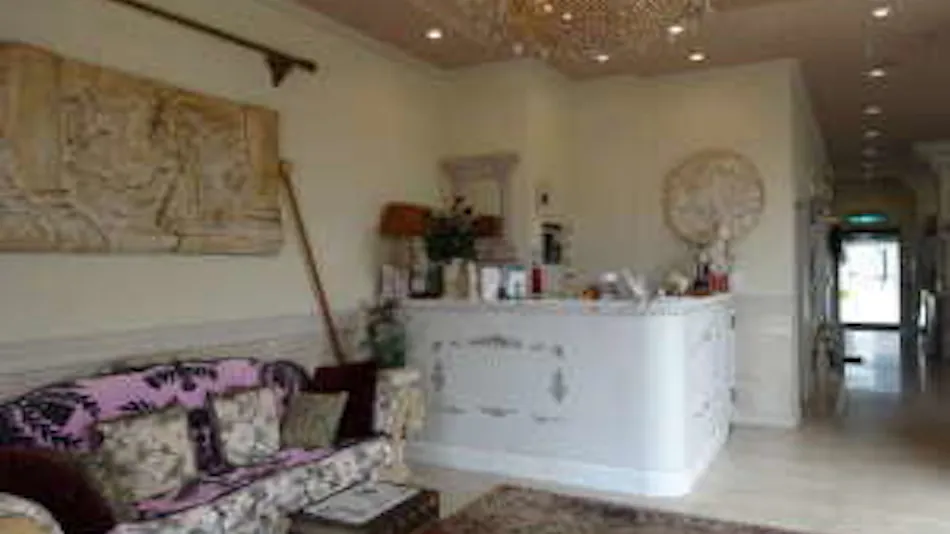 Princess Court Hotel