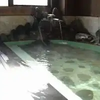 Tab mandi dalam bilik
