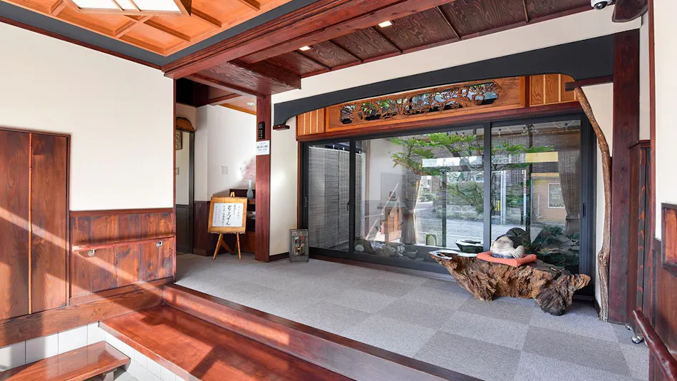 Kakuhisa Ryokan