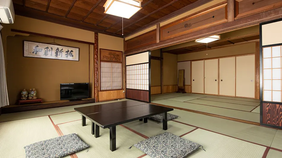 Kakuhisa Ryokan