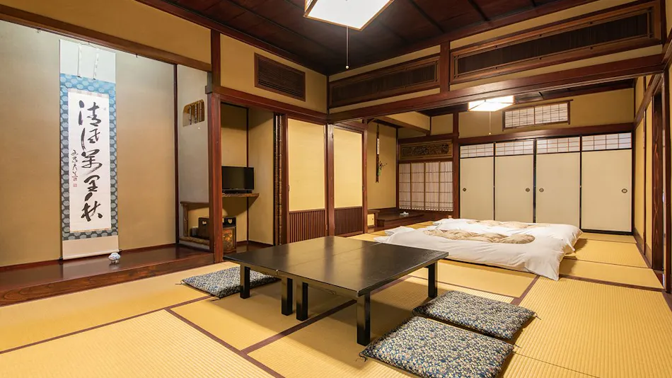 Kakuhisa Ryokan