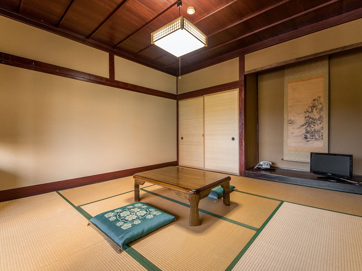 ห้องสไตล์ญี่ปุ่น 8 เสื่อทาทามิ