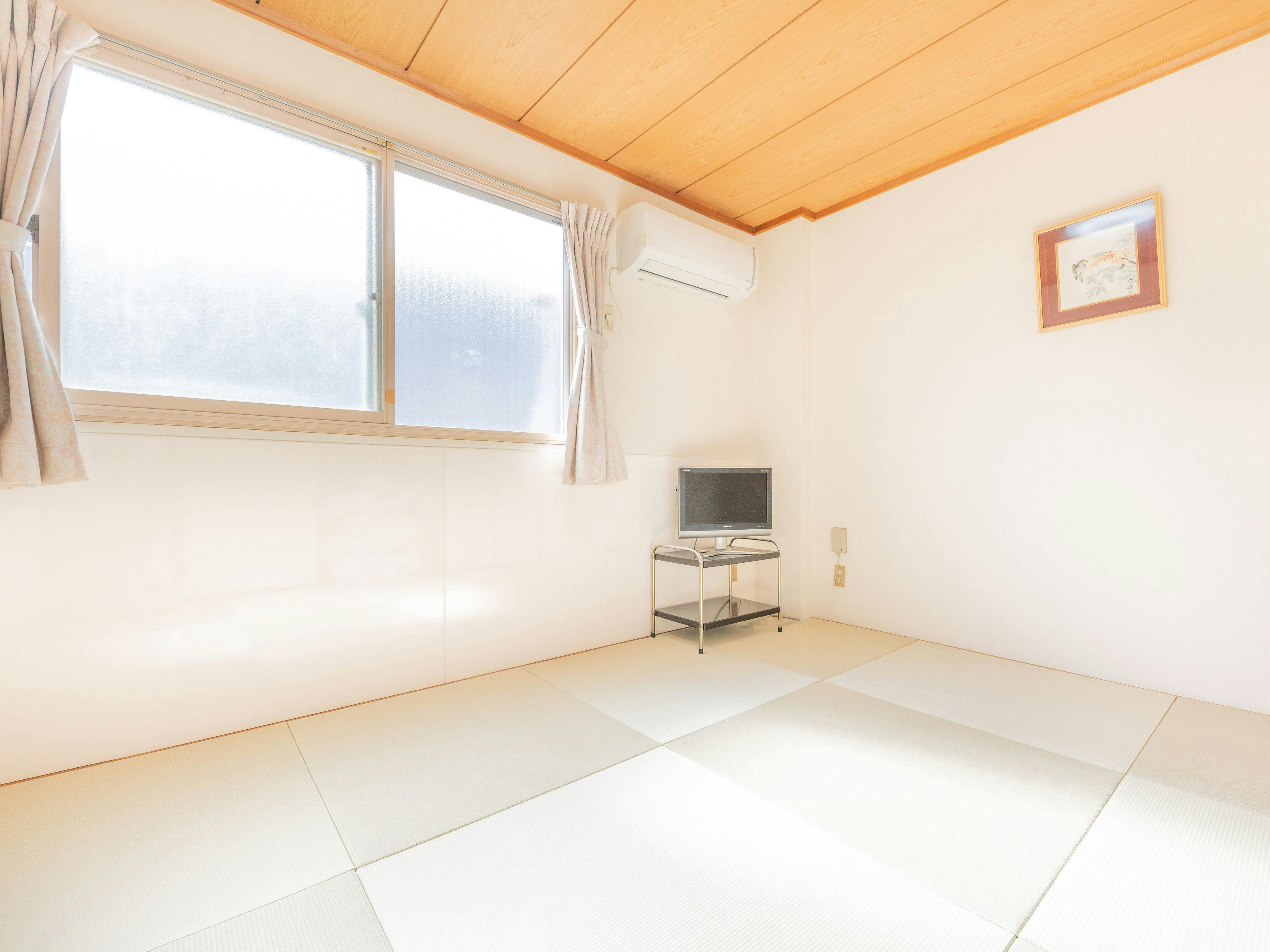 Kamar bergaya Jepang untuk 1 hingga 3 orang