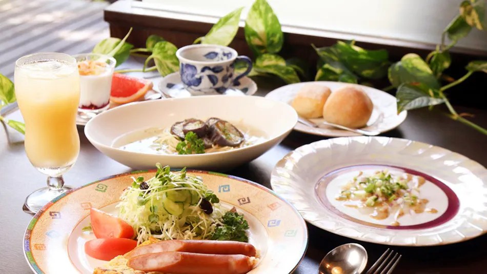 Manazuru Pension Alhambra