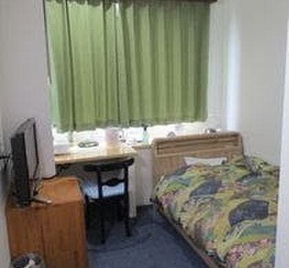 シングルアウトバスのお部屋のベッド