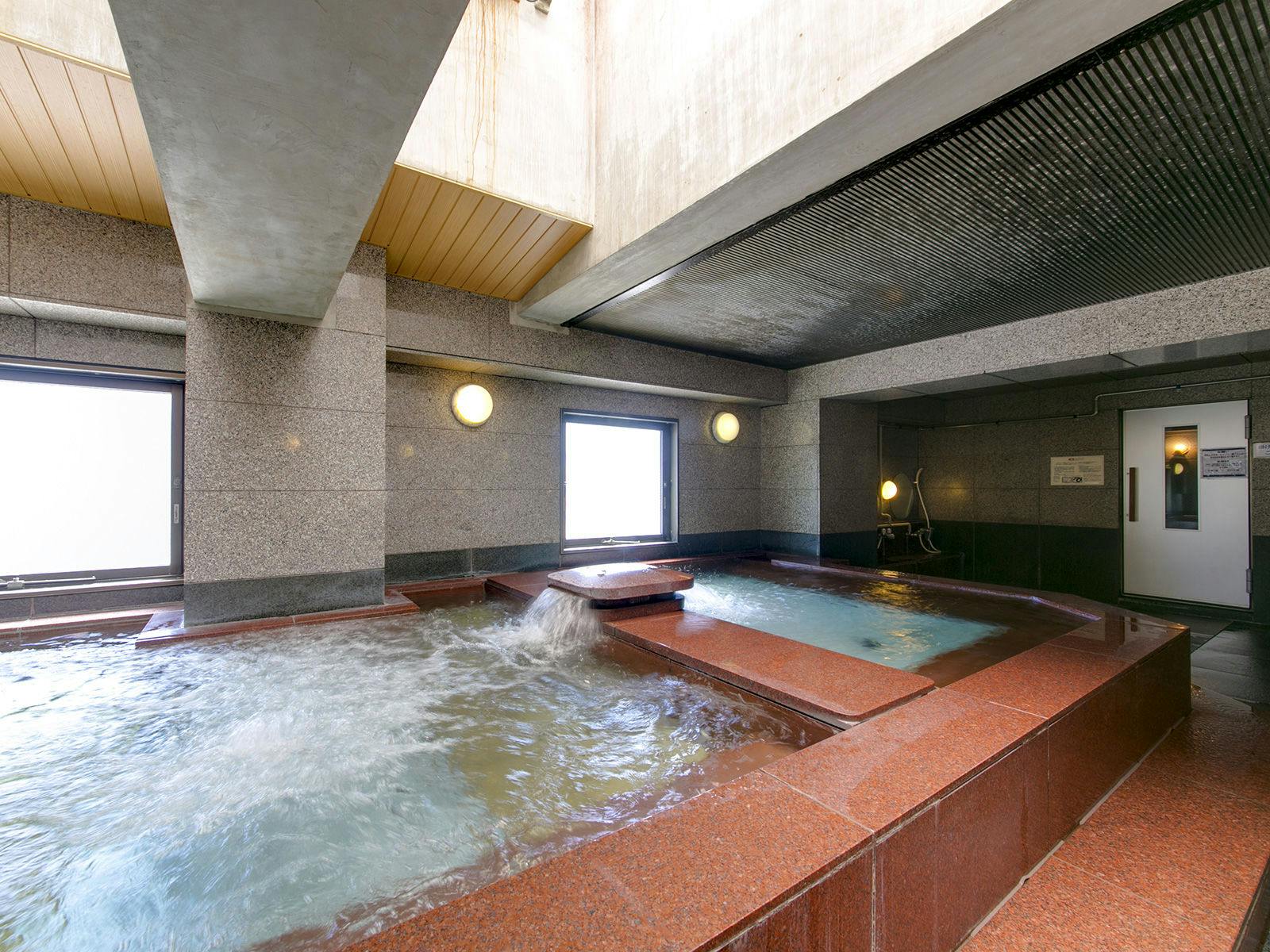 <สำหรับผู้ชายเท่านั้น> เมนส์ซาวน่าพลาซ่า - ห้องอาบน้ำรวมขนาดใหญ่