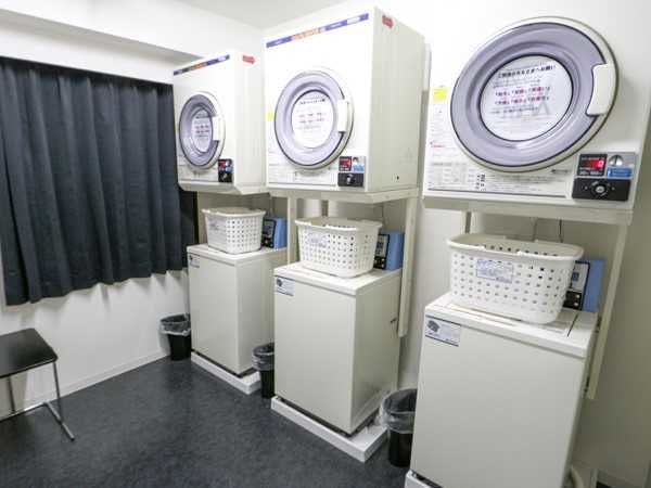 【ร้านซักผ้าหยอดเหรียญ】