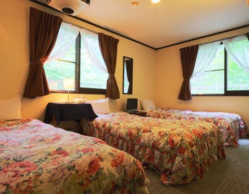 レギュラールーム（トリプルベッド）