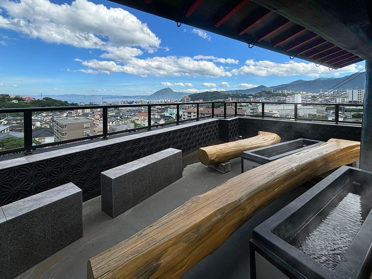 Japanese Inn Utsuwa Beppu Kannawa