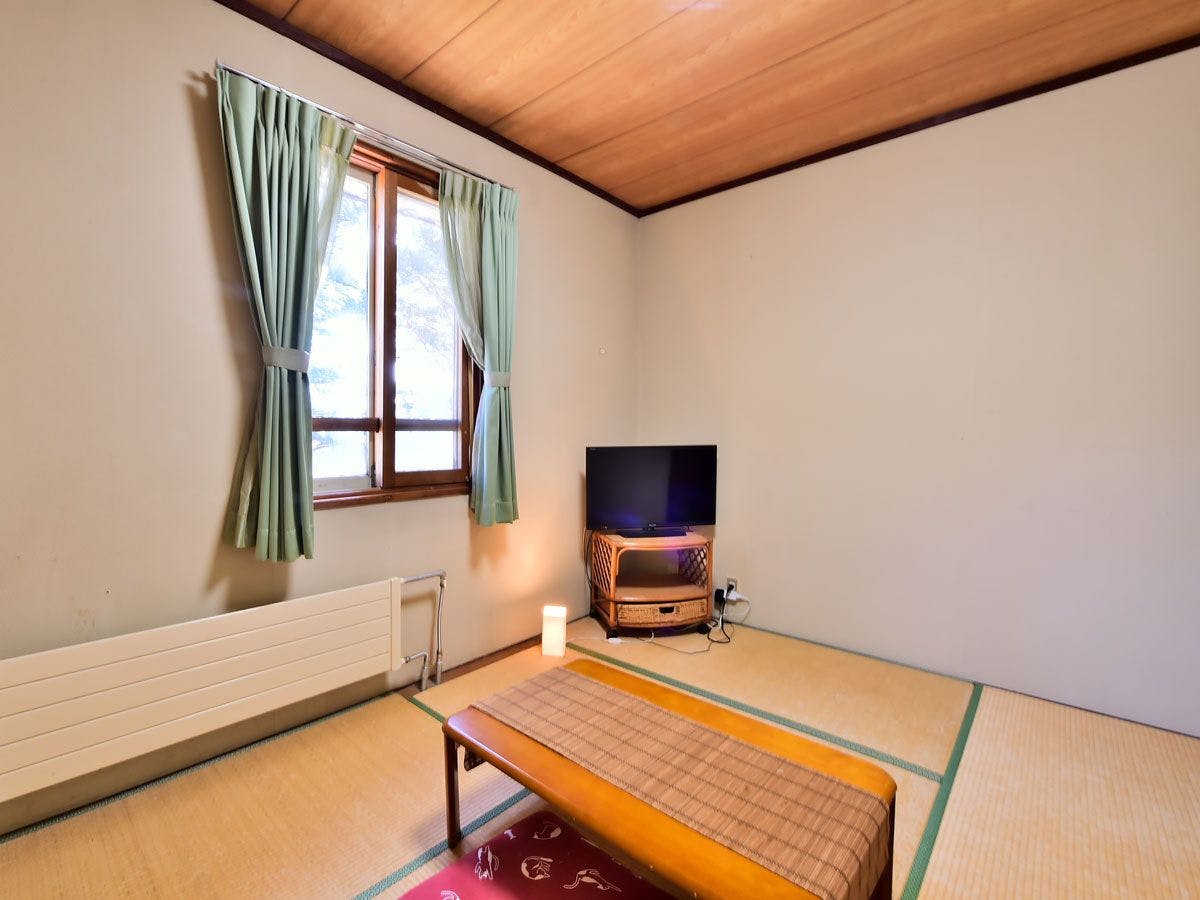 Kurumayama Kogen Guesthouse Urara