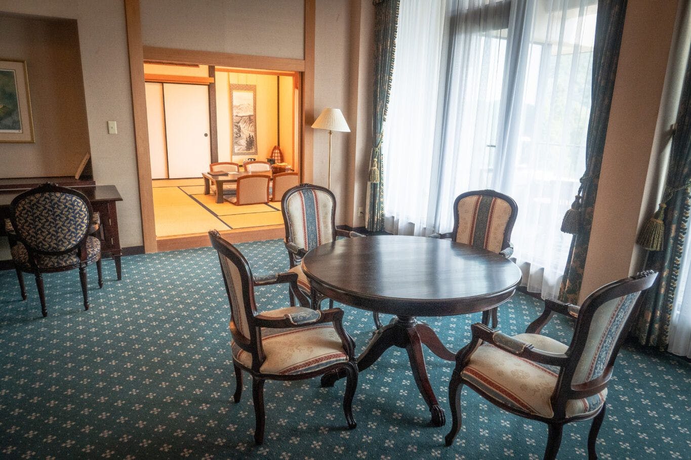 Royal Tainai Park Hotel