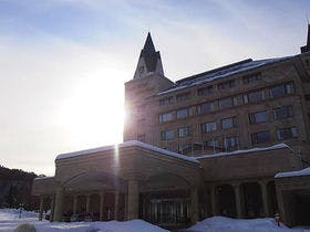 ロイヤル胎内パークホテル