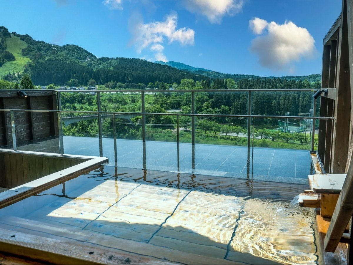 Royal Tainai Park Hotel