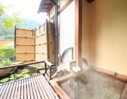 【露天風呂付き客室】和室8畳