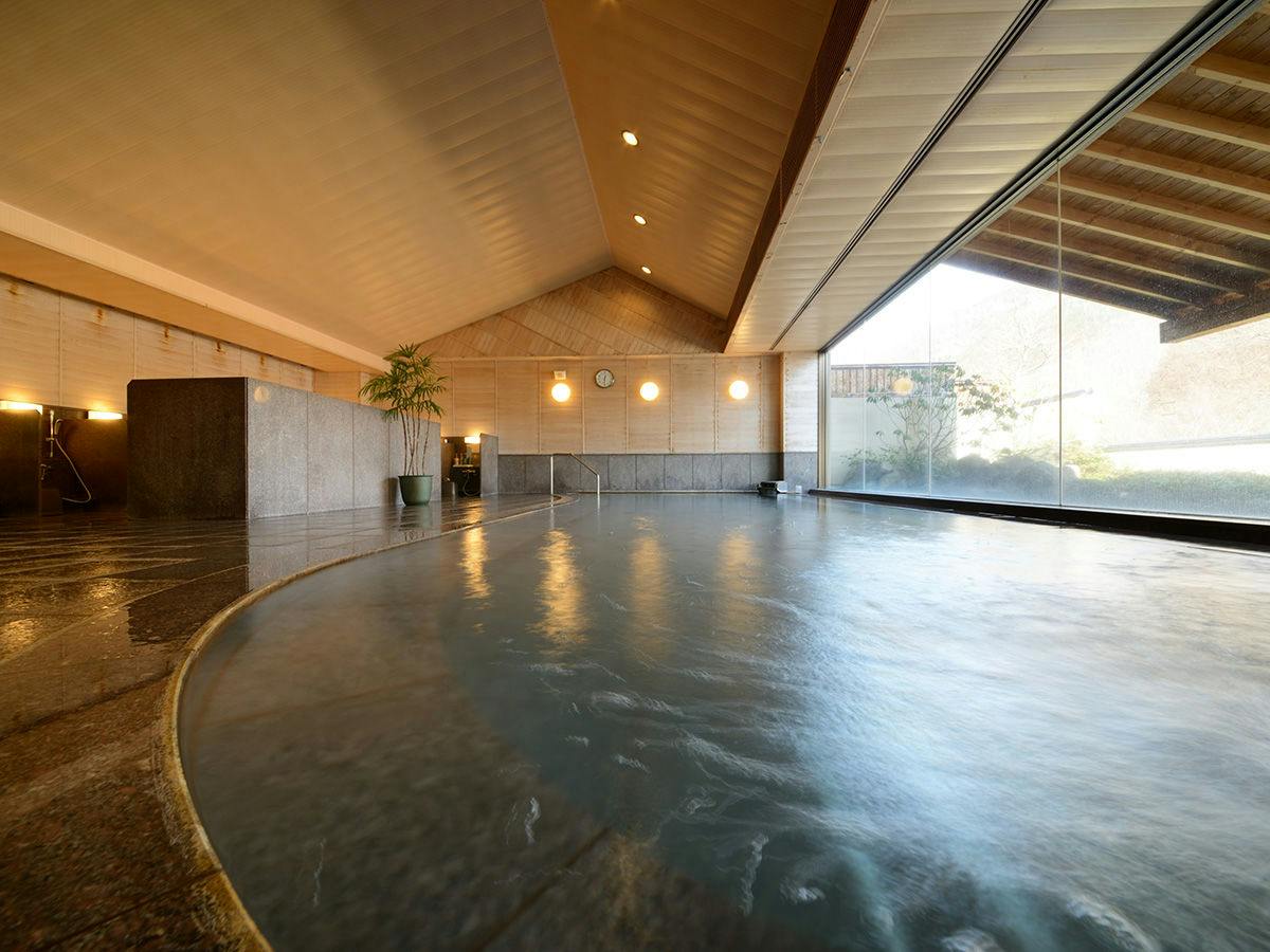 Iizaka Onsen Surikamitei Ootori