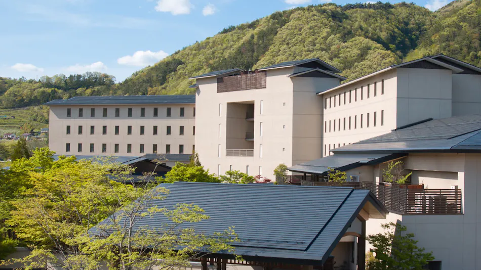 Iizaka Onsen Surikamitei Ootori