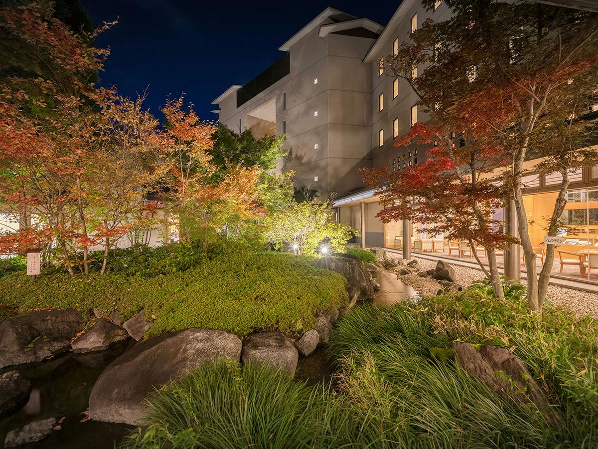 Iizaka Onsen Surikamitei Ootori