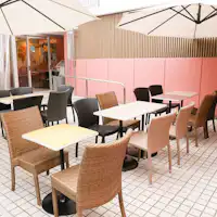 카페 테라스 좌석