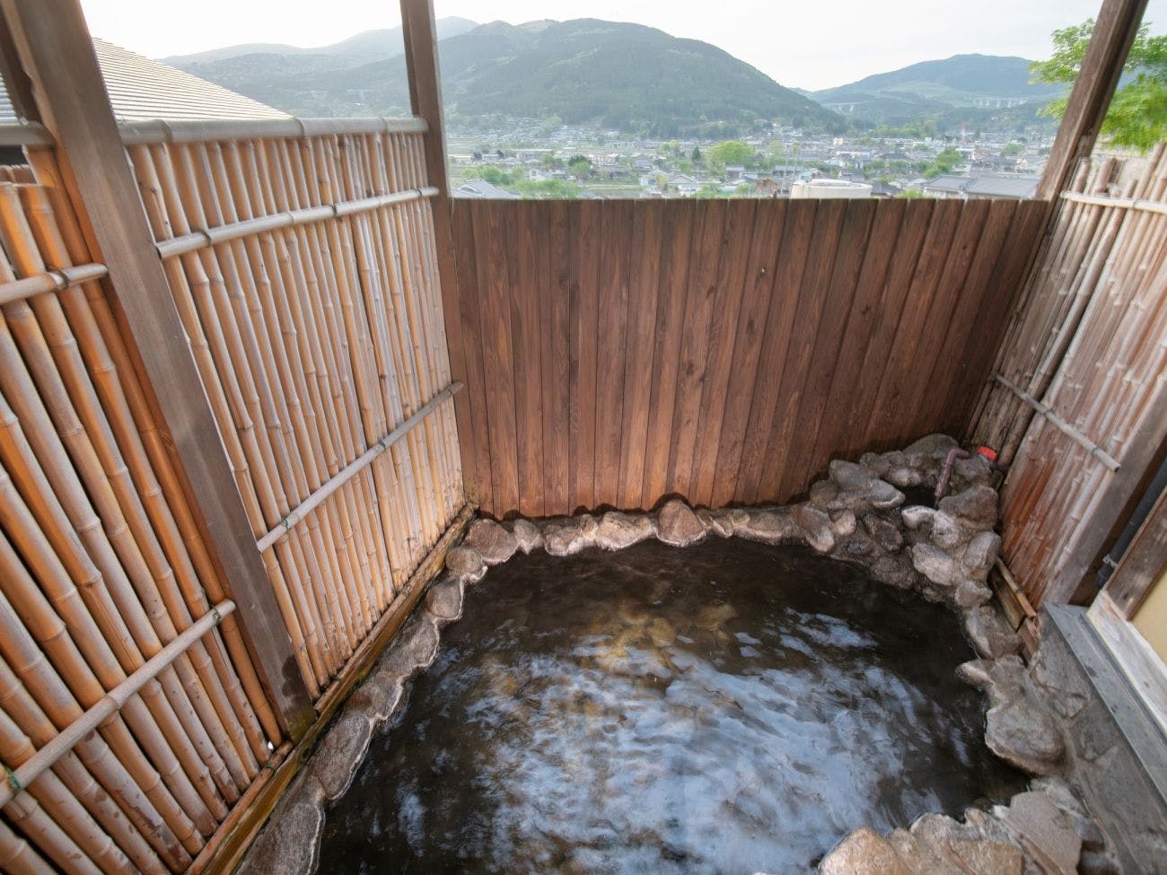 Yufuin Onsen Ryokan Fuki no Ie
