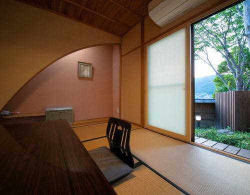 離れ内湯露天付「里舎」