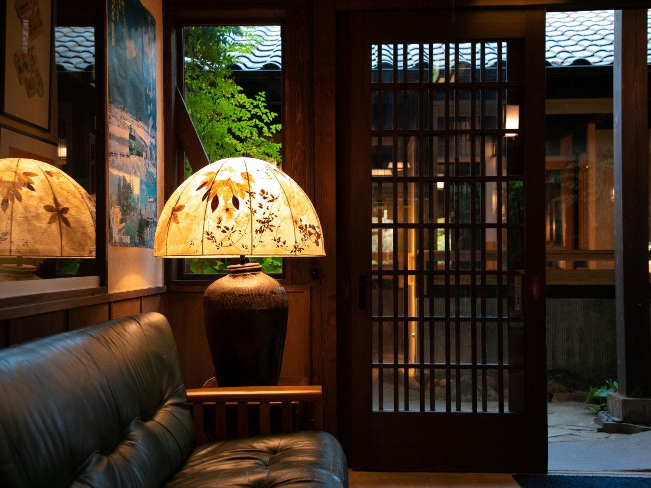 와시 종이로 만든 조명