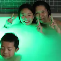 자랑스러운 7색으로 빛나는 전용 무지개 욕조♪