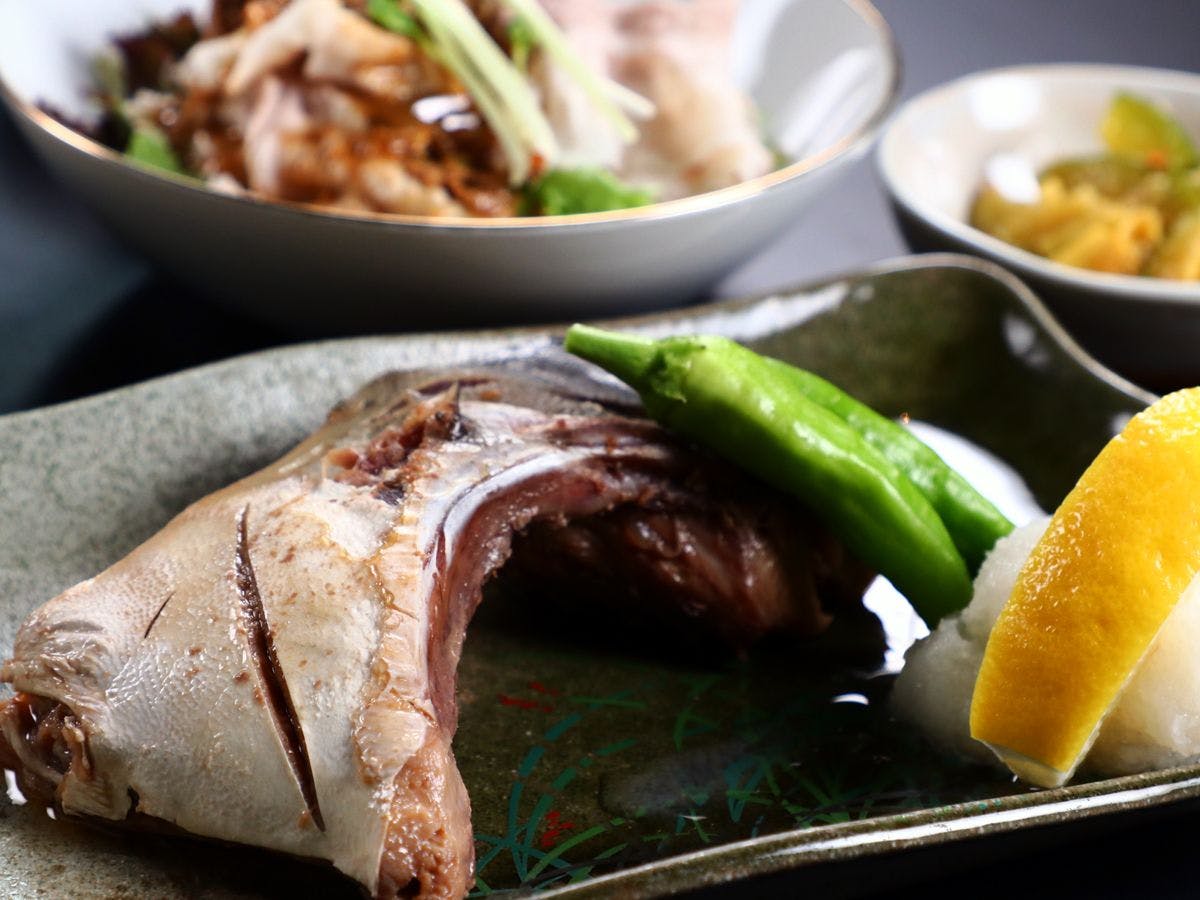 ตัวอย่างอาหารเย็น◆ลิ้มรสอาหารที่ภูมิใจของชิระ