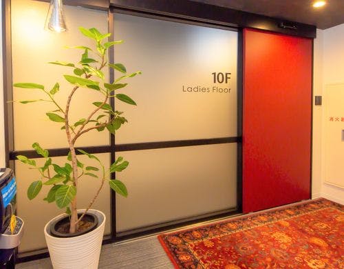 レディースルーム