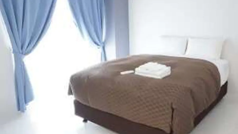 Mr.KINJO in front of Children's Hospital