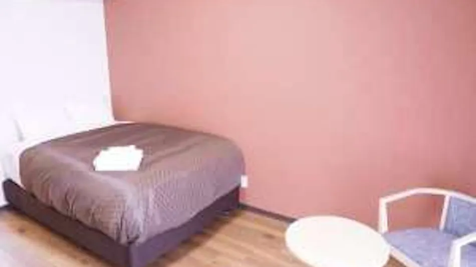 Mr.KINJO in front of Children's Hospital