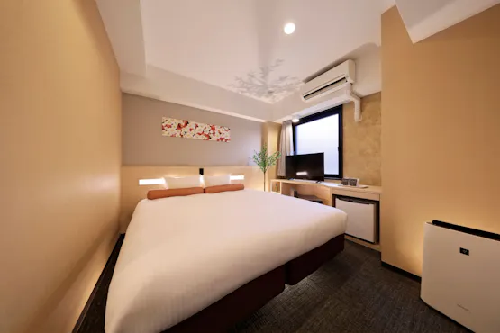 ขนาดเตียง กว้าง 180 ซม. × ยาว 200 ซม.