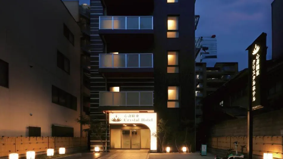 Shinsaibashi Higashi Crystal Hotel
