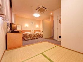 ビジネスホテル岩川