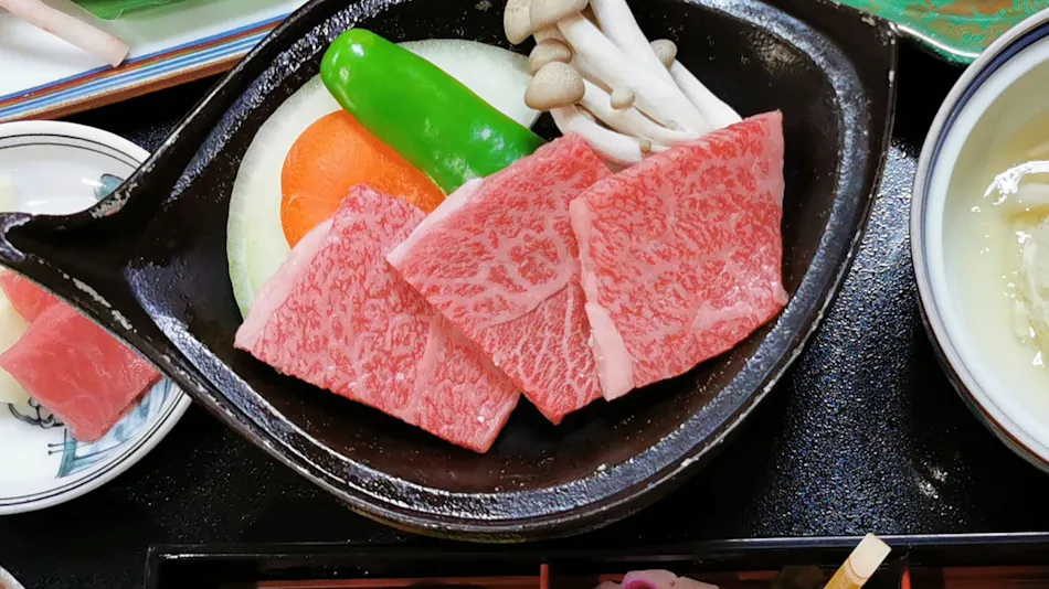Shiozawa Onsen Shichihokan