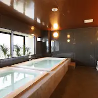 ห้องอาบน้ำรวมพร้อมวิวชั้น 9