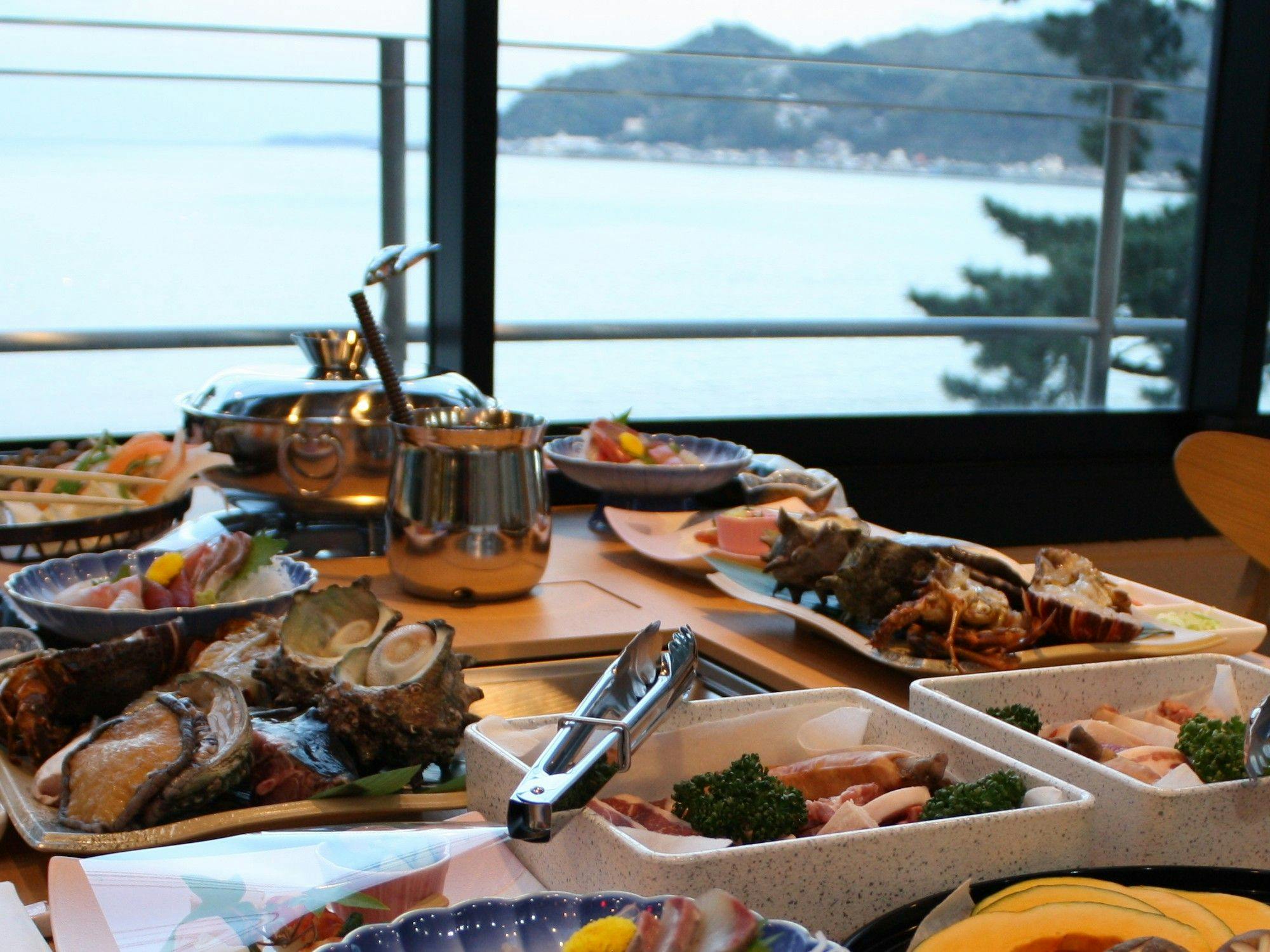 Taste and Hot Spring Inn New Tomiyoshi