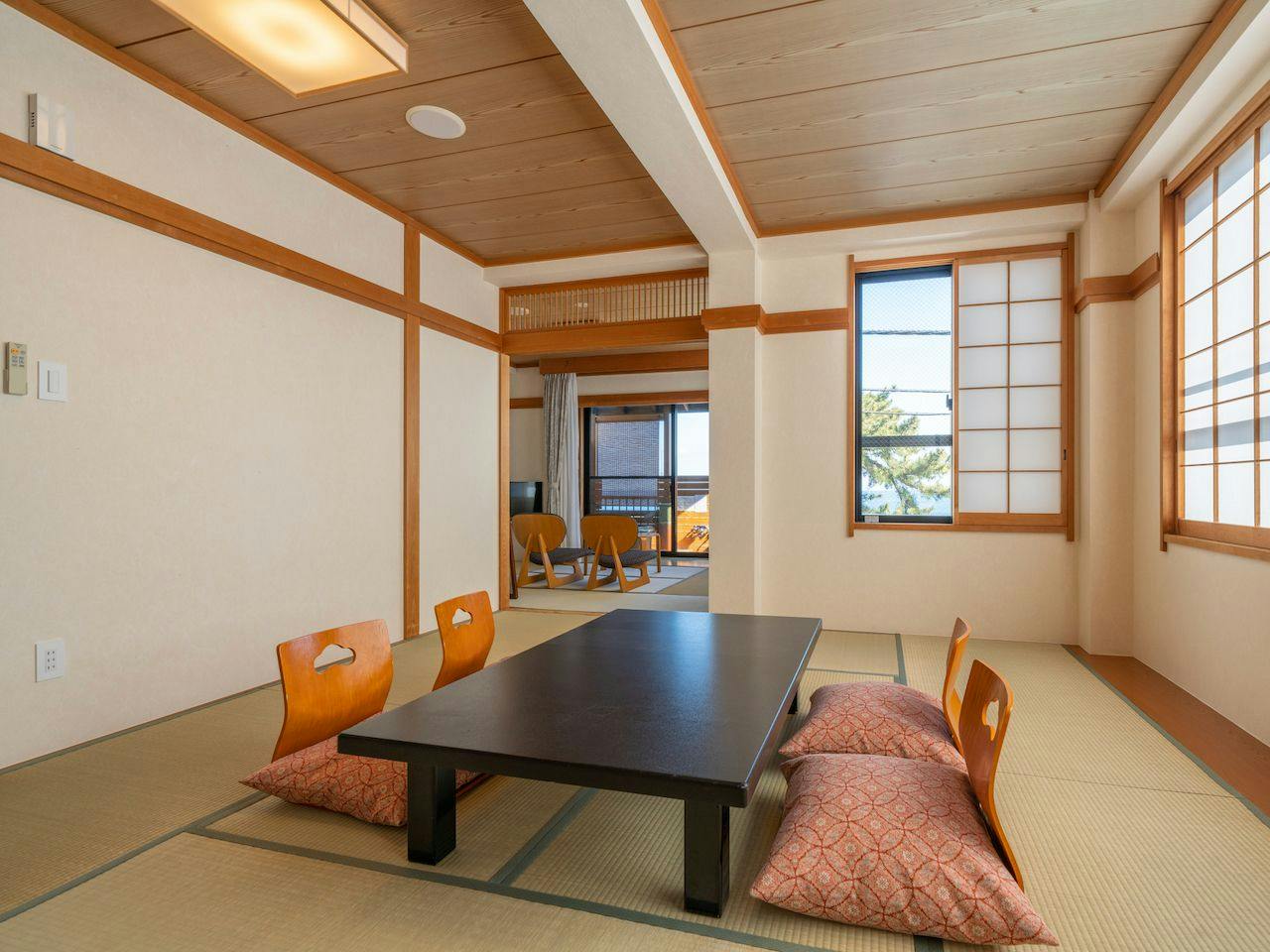 Taste and Hot Spring Inn New Tomiyoshi